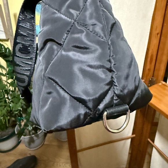 Steve Madden quilted tote/crossbody - Picture 7 of 10